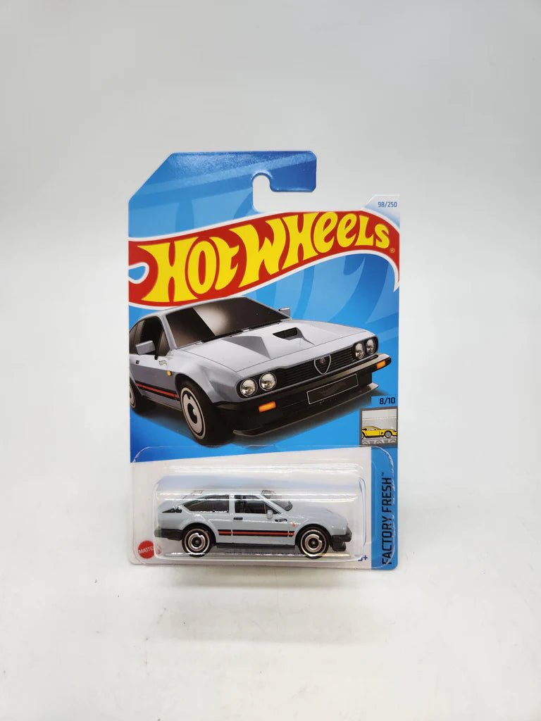 HE Hot Wheels Factroy Fresh Alfa Romeo GTV6 3.0