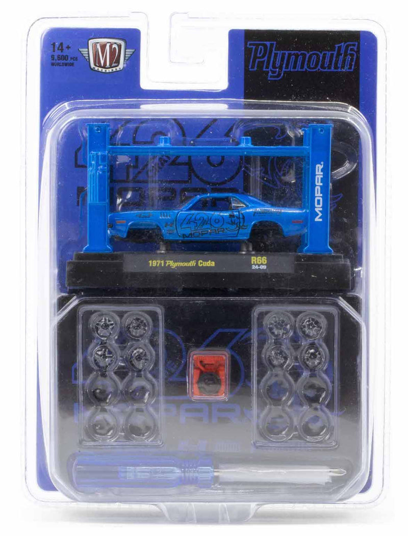 M2 Machines 1971 Plymouth Cuda Model Kit HE