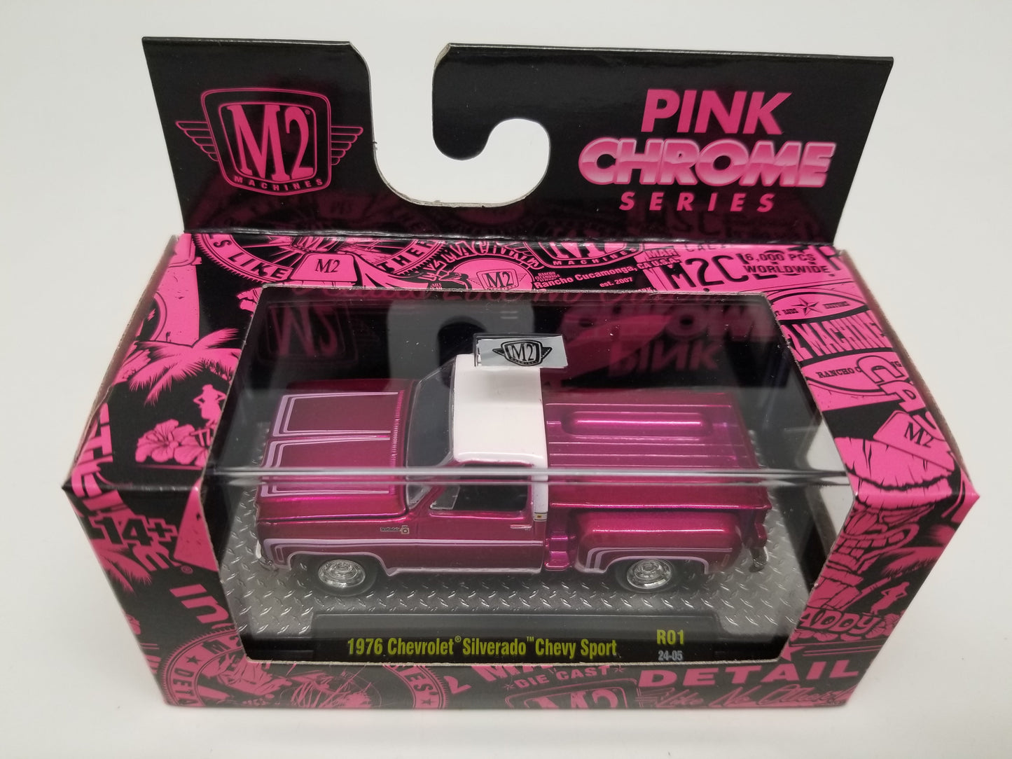 M2 Machines Pink Chrome Series 1967 Chevrolet Silverado Chevy Sport HE