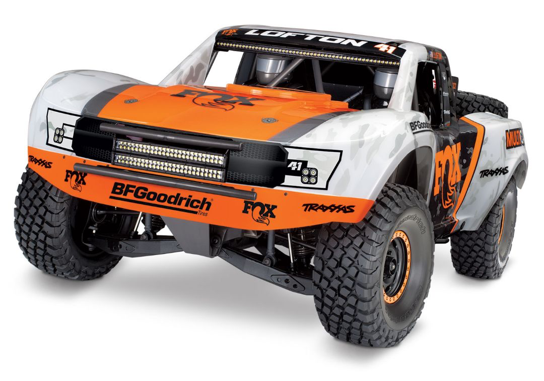 TRA85086-4FOX Traxxas Pro-Scale Unlimited Desert Racer (UDR) 4x4 RTR - Fox