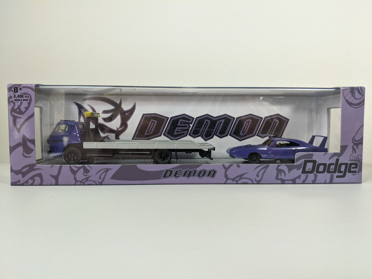 M2 Machines Haulers Demon *Slightly Worn Box* 1970 Dodge L600 & 1969 Dodge Charger Daytona