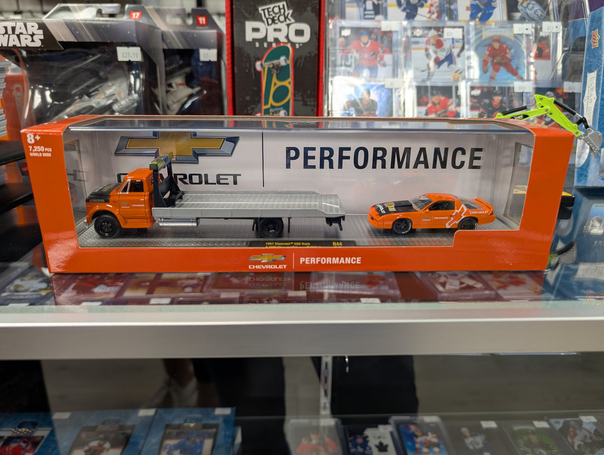 M2 Auto Haulers 1967 Chevy C60 Truck & 1985 Chevy Camaro Iroc-Z R44 21-02