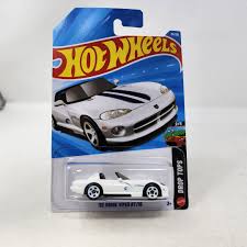 Hot Wheels 92 Dodge Viper RT/10
