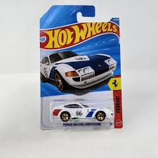 Hot Wheels Ferrari 365GTB4 Competizione