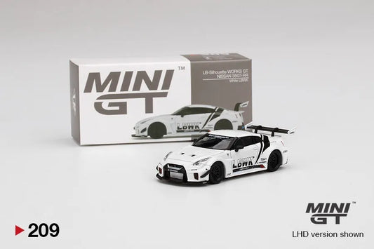 HE LB Silhouette Works GT Nissan 35GT-RR Ver. 2 White #209