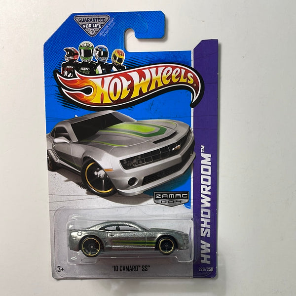 HotWheels HW Showroom ‘10 Camaro SS Zamac