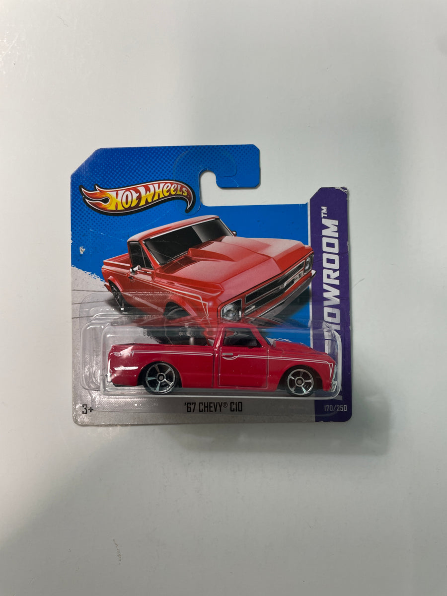 HE Hotwheels HW Showroom ‘67 Chevy C10 (Short Card)