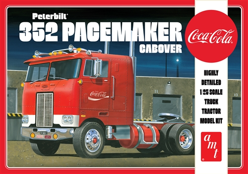 AMT Peterbilt 352 Pacemaker Cabover 1/25 Model Kit (Level 3)