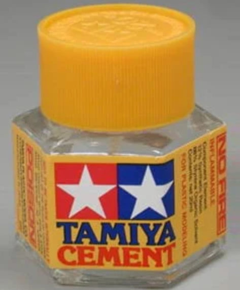87012 Tamiya Liquid Cement (20ml)