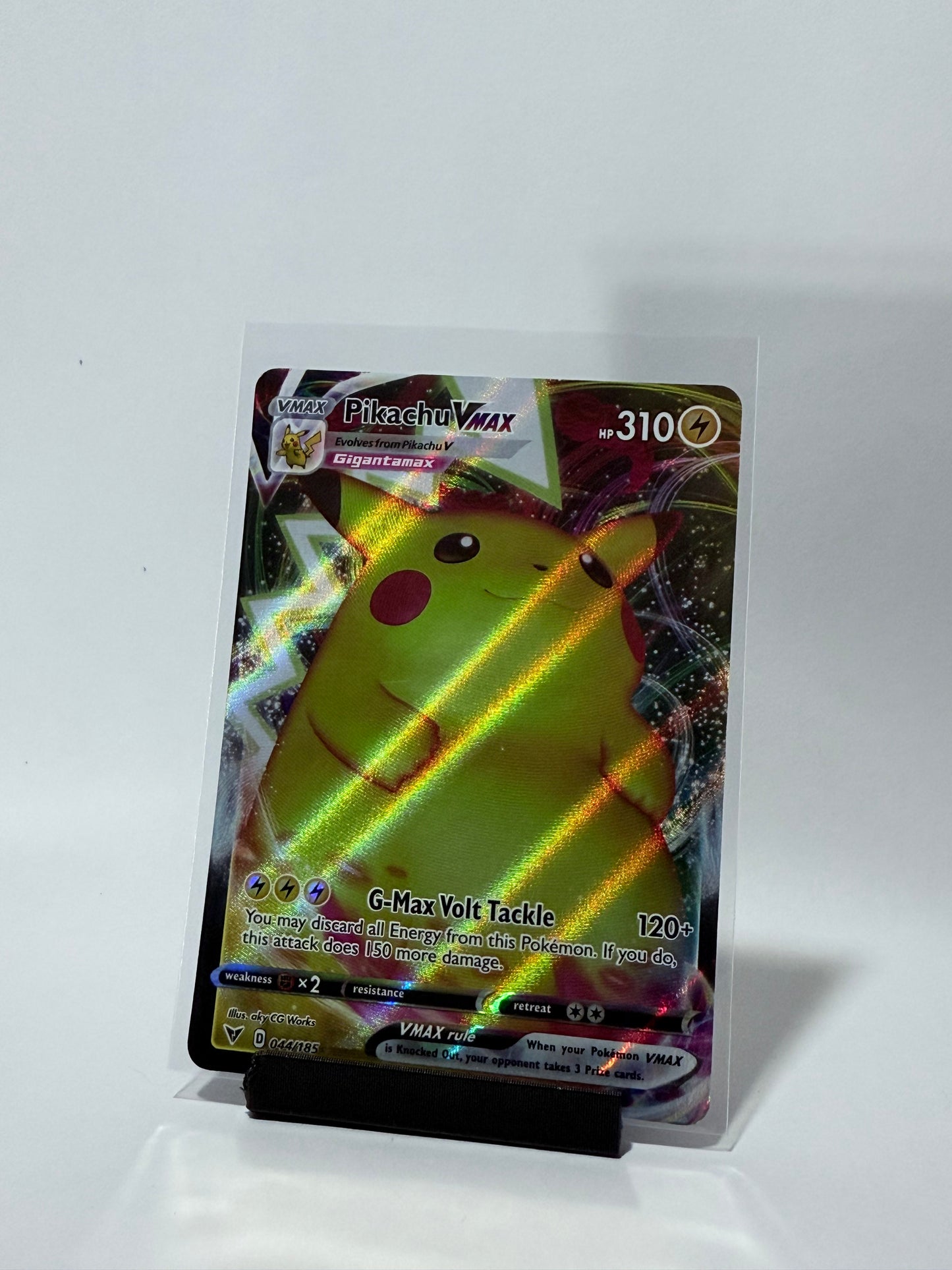 Pikachu VMAX 044/185