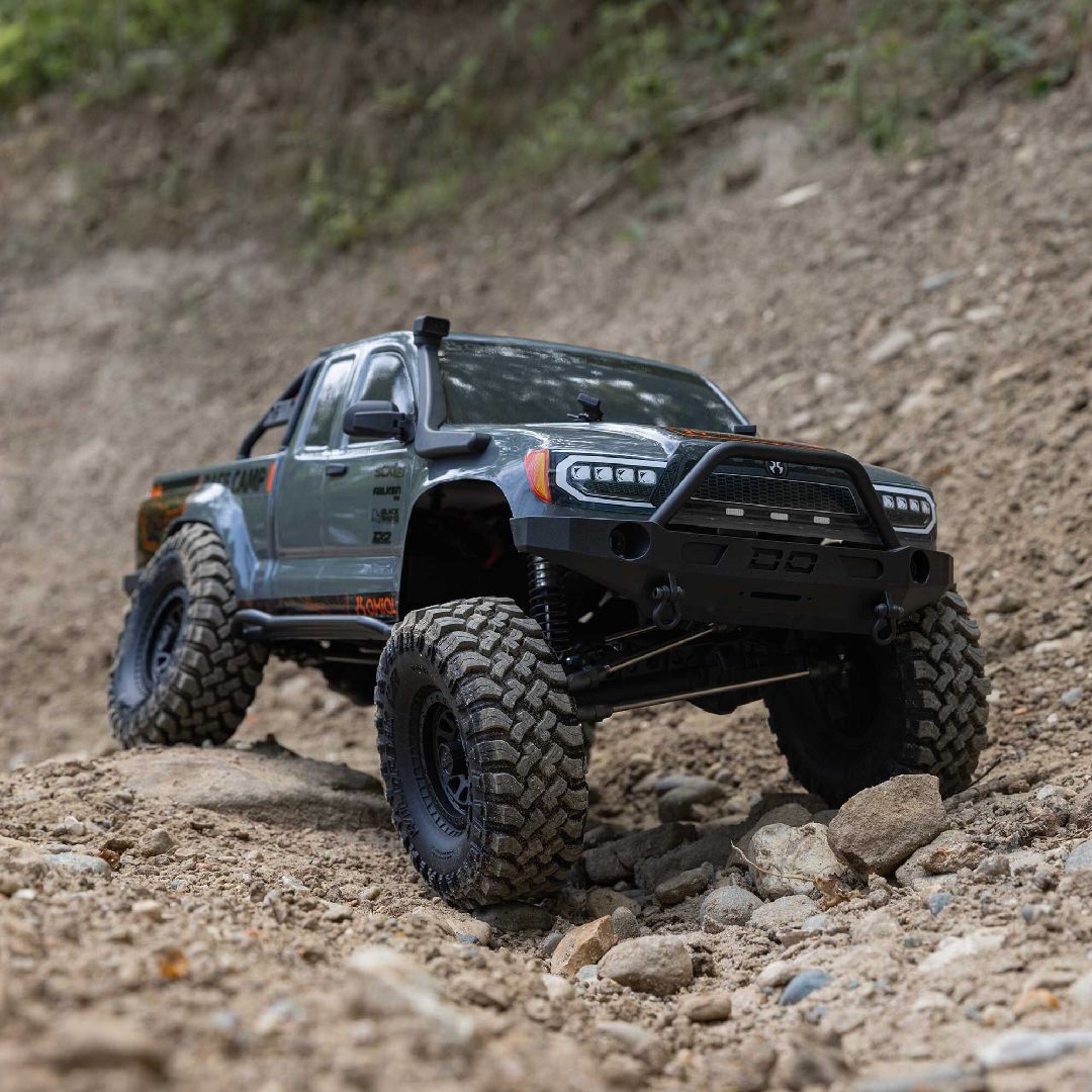 AXI-1375T2 Axial SCX10 III "Base Camp" RTR 4WD Trail Truck (Grey) w/SLT3 2.4GHz Radio