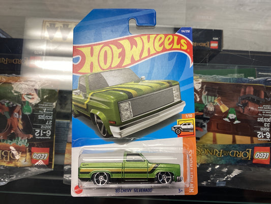 HE HotWheels HW Hot Trucks ‘83 Chevy Silverado