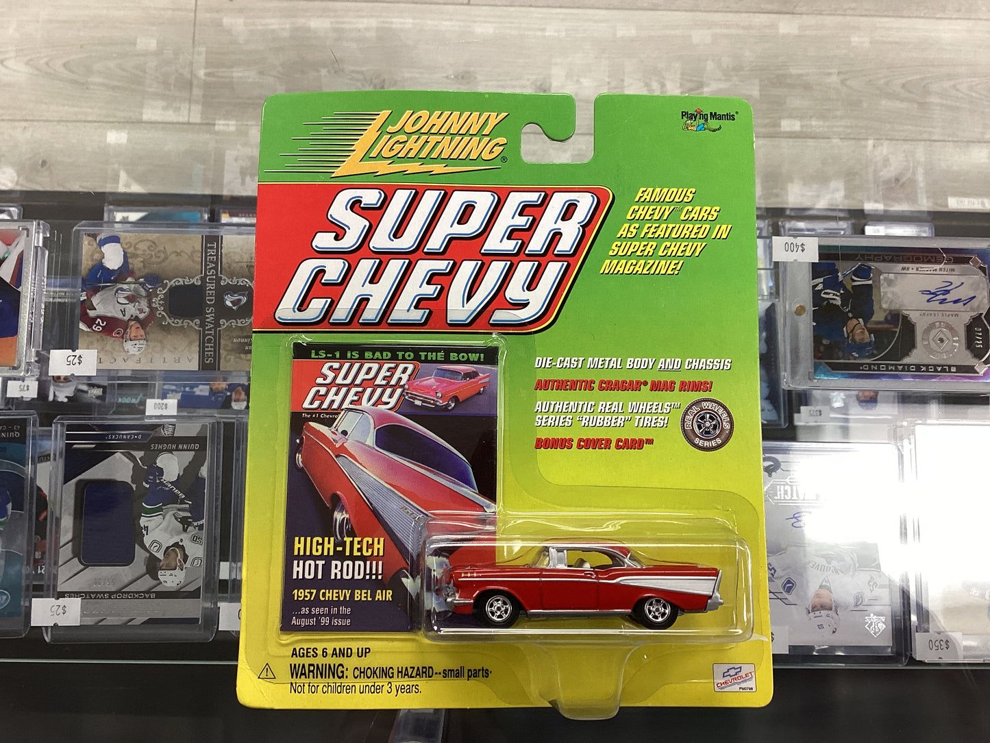 Johnny Lightning Super Chevy High-Tech Hot Rod 1957 Chevy Bel Air